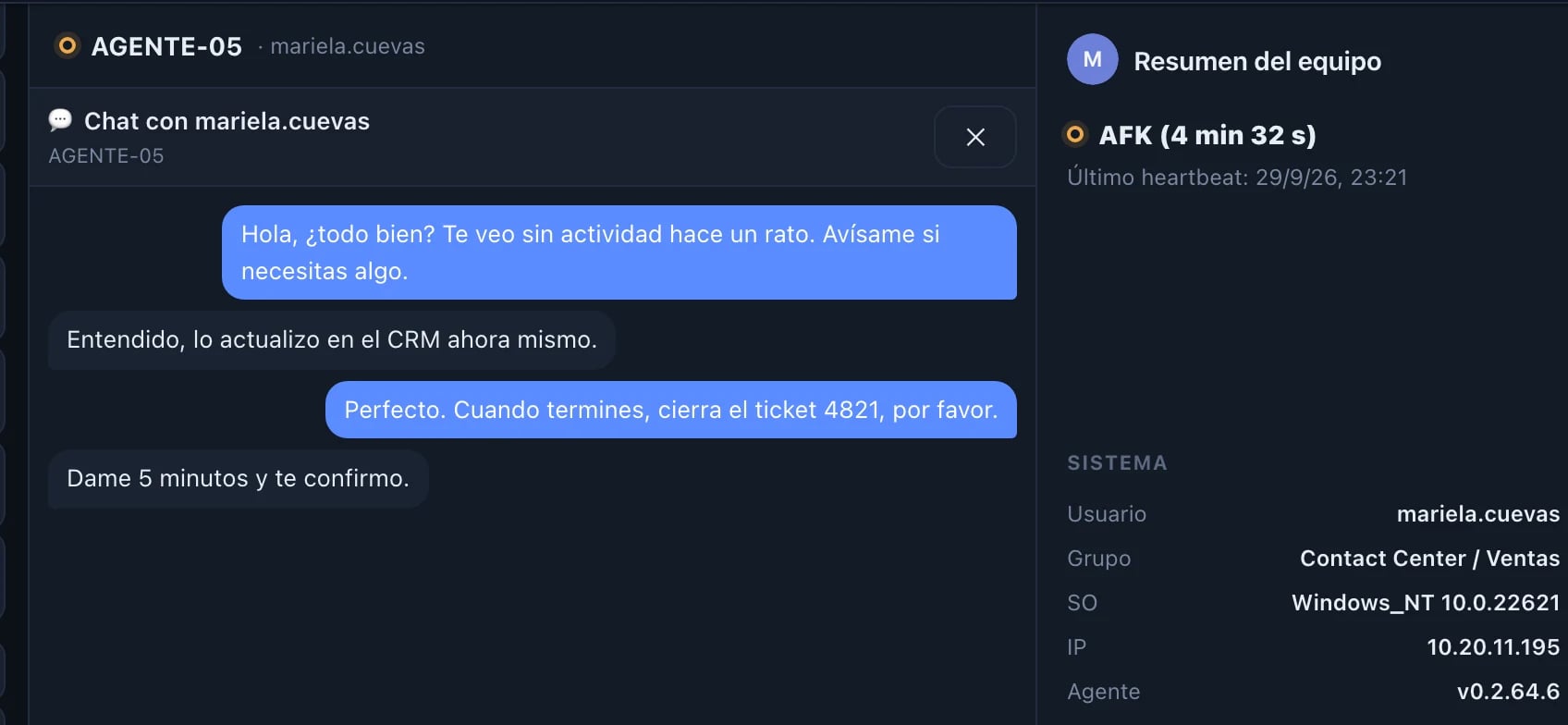 Chat con un puesto: la pregunta del supervisor y la respuesta, junto al resumen del equipo.