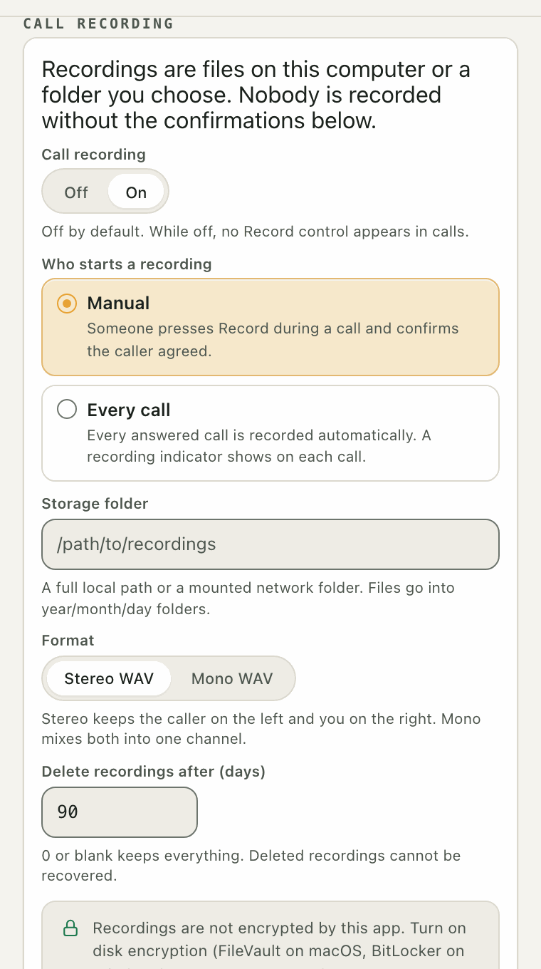 Call recording settings: off by default, who starts a recording, the storage folder and the format.