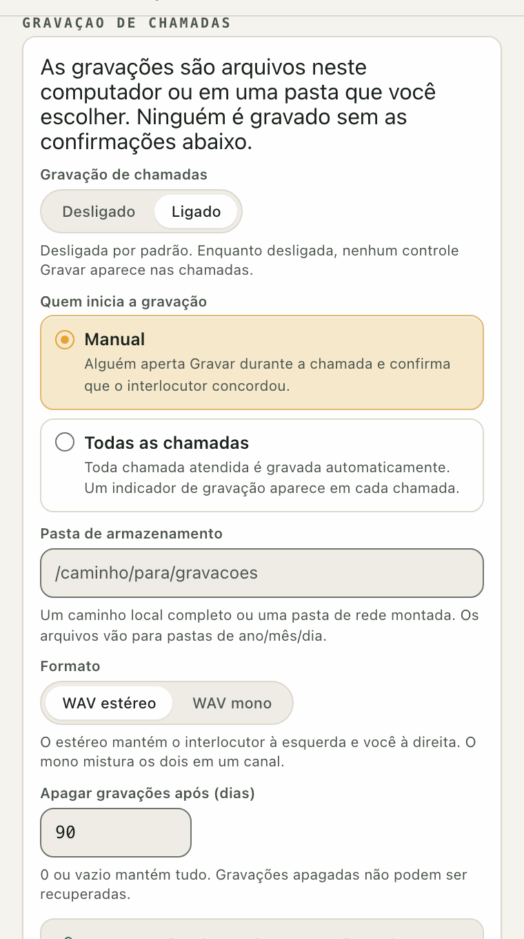 Configurações de gravação de chamadas: desligada de fábrica, quem inicia uma gravação, a pasta onde os arquivos ficam e o formato.
